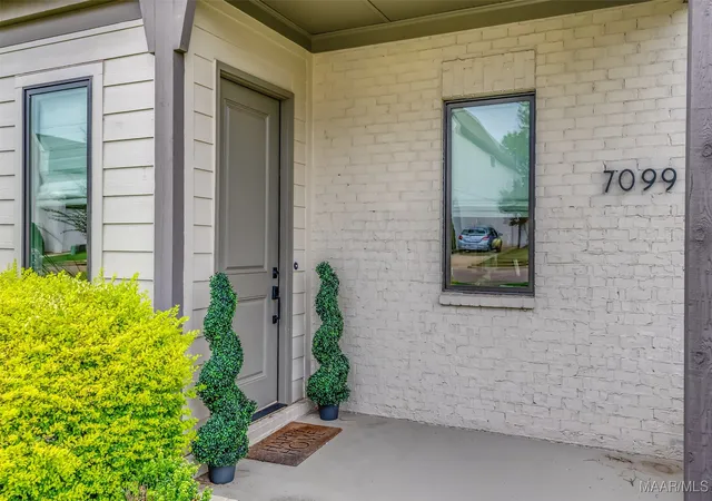Photo 2 of Single family home for sale at 7099 Fain Park Dr, Montgomery, AL 36117 | MLS# 582717 | Listing updated on 2026-09-05