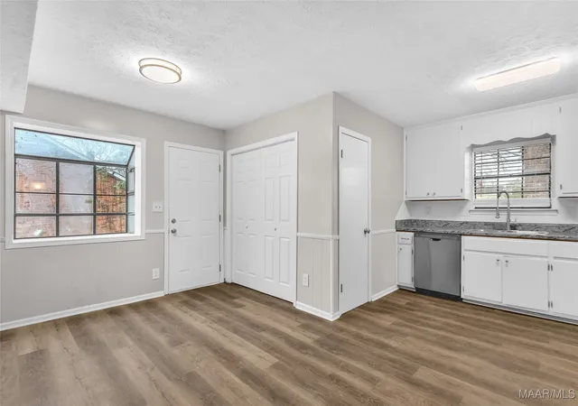 Photo 4 of Single family home for sale at 2208 Briar Gate Dr, Montgomery, AL 36116 | MLS# 583188 | Listing updated on 2026-09-04