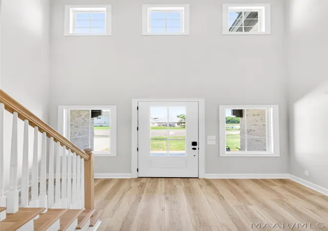 Photo 3 of Single family home for sale at 8301 Sunrise Loop, Montgomery, AL 36116 | MLS# 583191 | Listing updated on 2026-09-05