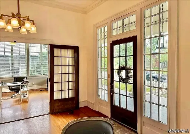 Photo 3 of Single family home for sale at 620 Lapsley St, Selma, AL 36701 | MLS# 583470 | Listing updated on 2026-09-10