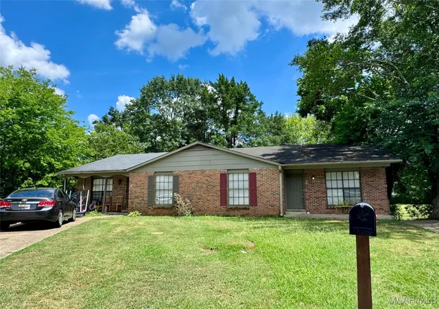 Photo 1 of Multi family home for sale at 33/35 Crestwood Ct, Millbrook, AL 36054 | MLS# 583549 | Listing updated on 2026-09-17