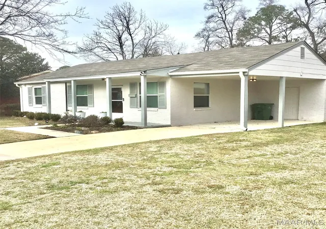 Photo 3 of Single family home for sale at 644 Iris Ln, Montgomery, AL 36105 | MLS# 583304 | Listing updated on 2026-09-08