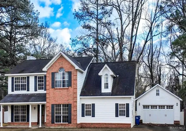 Photo 1 of Single family home for sale at 521 New Bingham Dr, Wetumpka, AL 36093 | MLS# 583581 | Listing updated on 2026-08-31