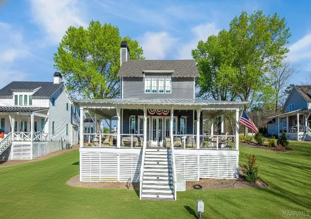 Photo 1 of Single family home for sale at 133 Oak Dr, Dadeville, AL 36853 | MLS# 583774 | Listing updated on 2026-09-05