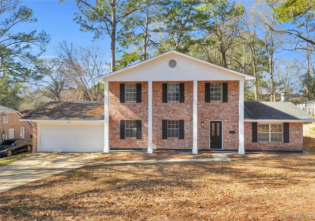 Photo 1 of Single family home for sale at 536 Farmington Rd, Montgomery, AL 36109 | MLS# 583568 | Listing updated on 2026-09-02