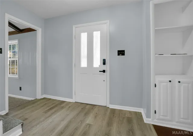 Photo 2 of Single family home for sale at 536 Farmington Rd, Montgomery, AL 36109 | MLS# 583568 | Listing updated on 2026-09-02