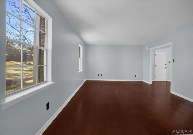 Photo 3 of Single family home for sale at 536 Farmington Rd, Montgomery, AL 36109 | MLS# 583568 | Listing updated on 2026-09-02