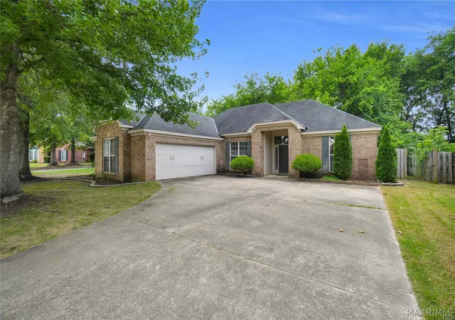 Photo 1 of Single family home for sale at 1524 Melissa Ln, Montgomery, AL 36117 | MLS# 583879 | Listing updated on 2026-09-04