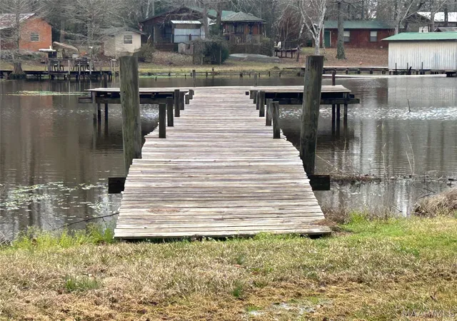 Photo 4 of Manufactured home for sale at 975 Beach Rd, Camden, AL 36726 | MLS# 584202 | Listing updated on 2026-09-10