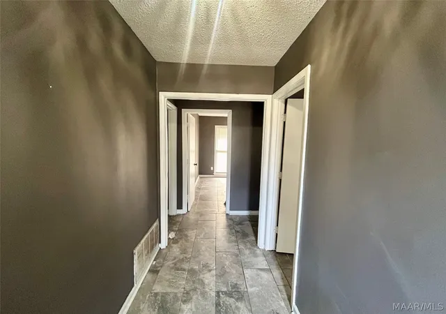 Photo 2 of Single family home for sale at 4079 Malabar Rd, Montgomery, AL 36116 | MLS# 584226 | Listing updated on 2026-09-03