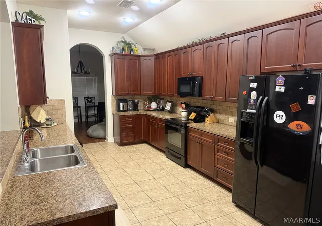 Photo 3 of Single family home for sale at 9073 Black Cherry Trl, Pike Road, AL 36064 | MLS# 584290 | Listing updated on 2026-09-05