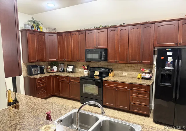Photo 4 of Single family home for sale at 9073 Black Cherry Trl, Pike Road, AL 36064 | MLS# 584290 | Listing updated on 2026-09-05