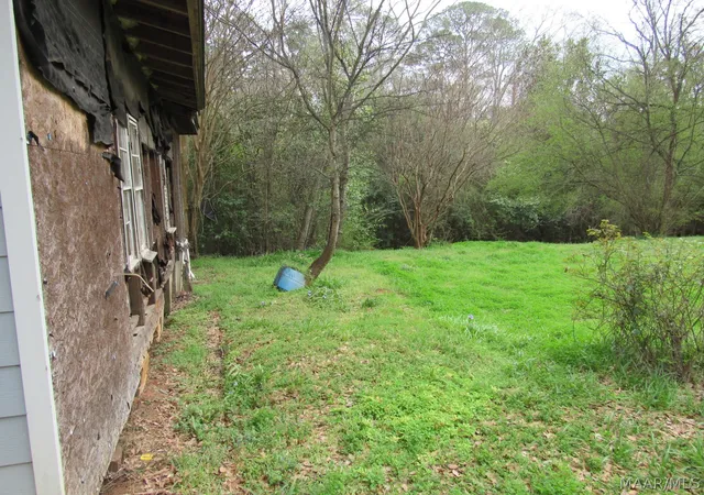 Photo 4 of Single family home for sale at 3945 Vista Cir, Montgomery, AL 36109 | MLS# 584477 | Listing updated on 2026-09-10