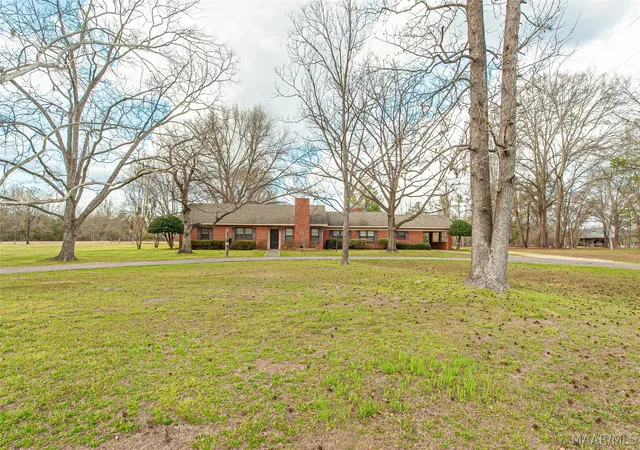 Photo 4 of Single family home for sale at 6486 W Old Hayneville Rd, Hope Hull, AL 36043 | MLS# 584438 | Listing updated on 2026-09-04