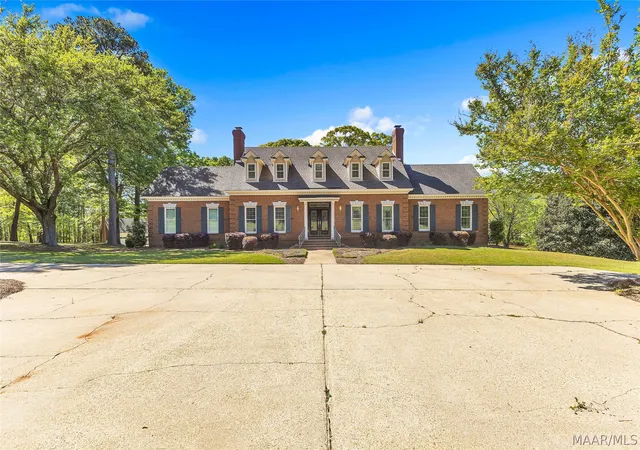 Photo 3 of Single family home for sale at 1150 Bell Rd, Montgomery, AL 36117 | MLS# 584715 | Listing updated on 2026-09-10