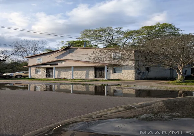 Photo 2 of Multi family home for sale at 1703  1803 Voeglin Ave, Selma, AL 36703 | MLS# 584724 | Listing updated on 2026-09-18