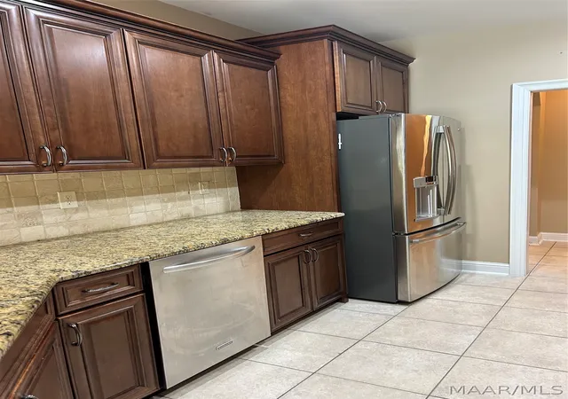Photo 3 of Single family home for sale at 9172 Thetford Way, Montgomery, AL 36117 | MLS# 584805 | Listing updated on 2026-09-10
