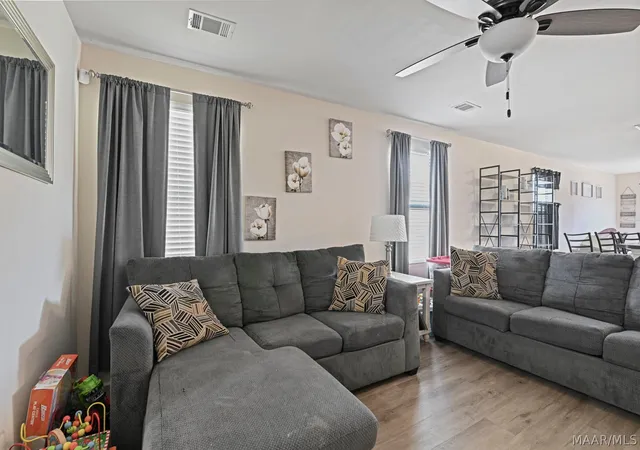 Photo 4 of Single family home for sale at 4232 Chesire Dr, Montgomery, AL 36116 | MLS# 584893 | Listing updated on 2026-09-02