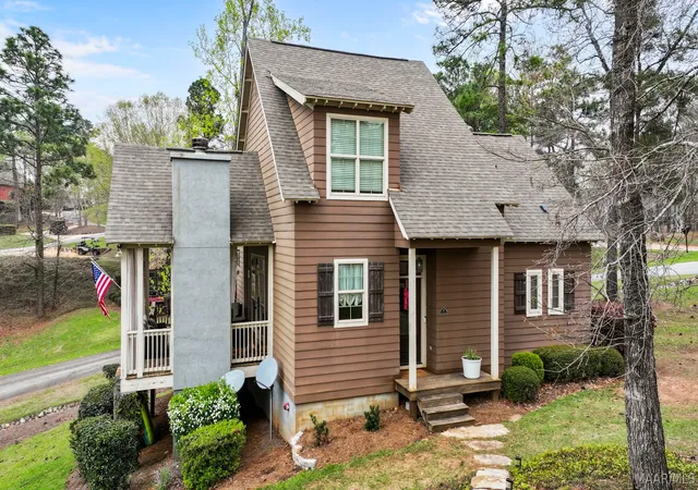 Photo 3 of Single family home for sale at 44 Loft Cir, Dadeville, AL 36853 | MLS# 584907 | Listing updated on 2026-09-02