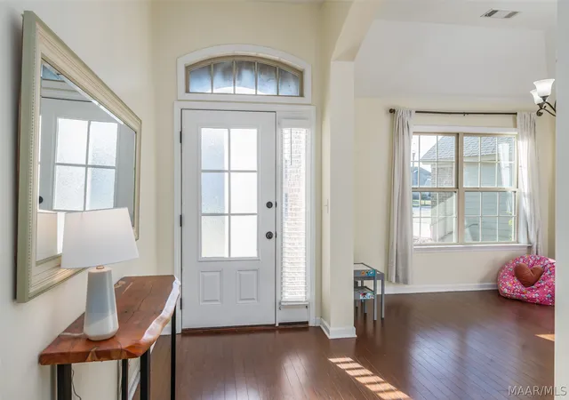 Photo 3 of Single family home for sale at 713 Evanwood Dr, Montgomery, AL 36117 | MLS# 584873 | Listing updated on 2026-09-02