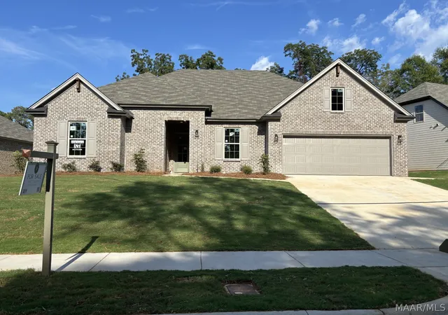 Photo 1 of Single family home for sale at 420 Hawthorne Ridge Dr, Montgomery, AL 36111 | MLS# 585037 | Listing updated on 2026-09-05