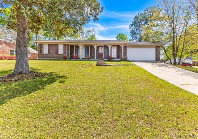 Photo 1 of Single family home for sale at 1337 Hillman St, Montgomery, AL 36109 | MLS# 585091 | Listing updated on 2026-09-05