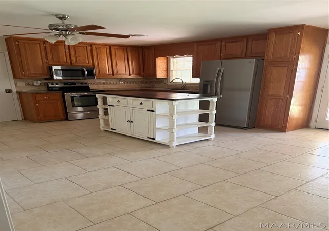 Photo 3 of Single family home for sale at 3104 Milan Dr, Montgomery, AL 36109 | MLS# 585227 | Listing updated on 2026-09-02