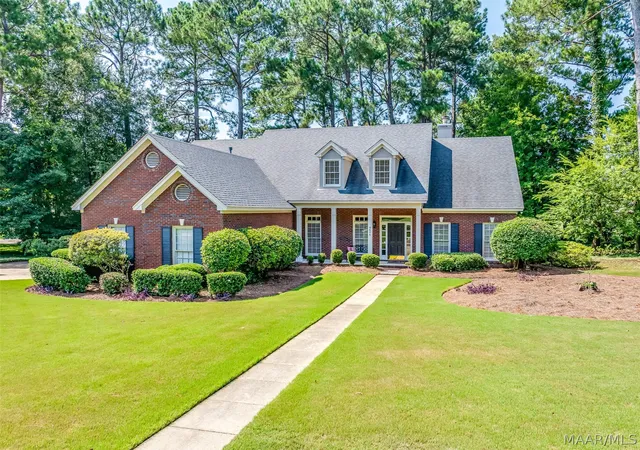 Photo 1 of Single family home for sale at 9606 Bent Brk Dr, Montgomery, AL 36117 | MLS# 585177 | Listing updated on 2026-09-02