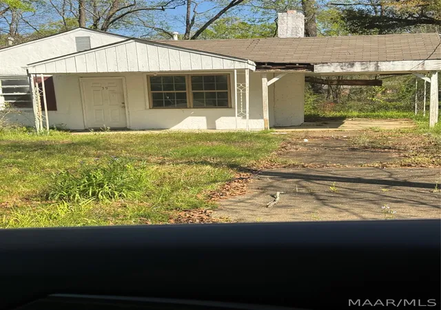 Photo 1 of Single family home for sale at 39 Davis Dr, Montgomery, AL 36105 | MLS# 585342 | Listing updated on 2026-09-02