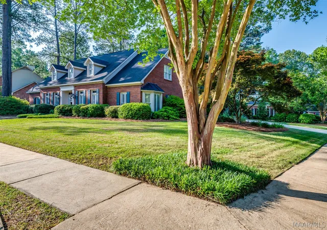 Photo 3 of Single family home for sale at 7800 Halcyon Forest Trl, Montgomery, AL 36117 | MLS# 585419 | Listing updated on 2026-09-10