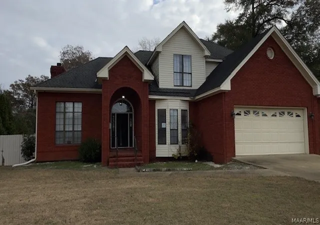Photo 2 of Single family home for sale at 113 Shady Oak Ln, Prattville, AL 36066 | MLS# 585122 | Listing updated on 2026-09-08