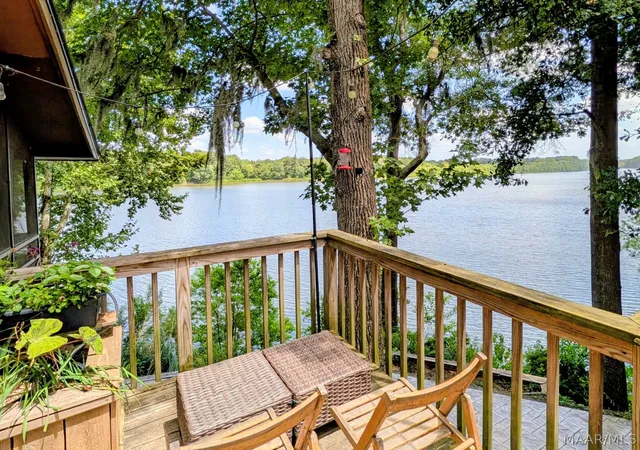 Photo 1 of Single family home for sale at 918 River Rd, Lowndesboro, AL 36752 | MLS# 585574 | Listing updated on 2026-09-04