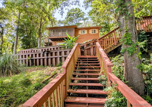 Photo 2 of Single family home for sale at 918 River Rd, Lowndesboro, AL 36752 | MLS# 585574 | Listing updated on 2026-09-04