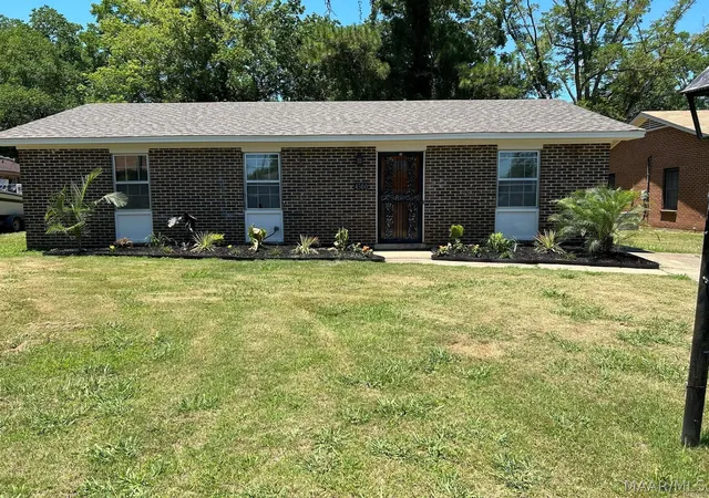 Photo 1 of Single family home for sale at 4500 Sunnybrook Dr, Montgomery, AL 36108 | MLS# 585569 | Listing updated on 2026-09-02