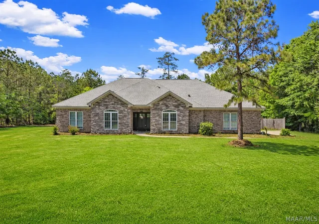 Photo 1 of Sale Pending at 505 New Searcy Rd, Greenville, AL 36037 | MLS# 585507 | Listing updated on 2026-09-21