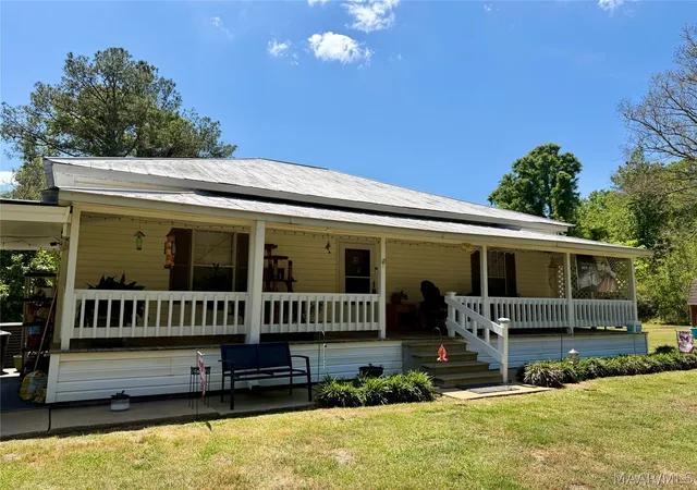 Photo 2 of Single family home for sale at 10806 Hank Williams Rd, Mc Kenzie, AL 36456 | MLS# 585697 | Listing updated on 2026-09-04