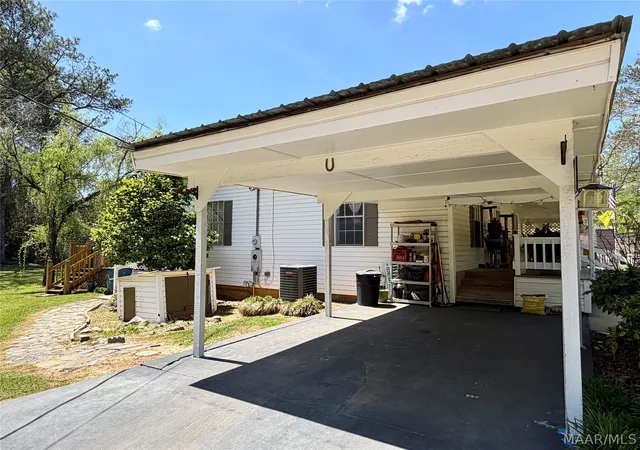 Photo 3 of Single family home for sale at 10806 Hank Williams Rd, Mc Kenzie, AL 36456 | MLS# 585697 | Listing updated on 2026-09-04