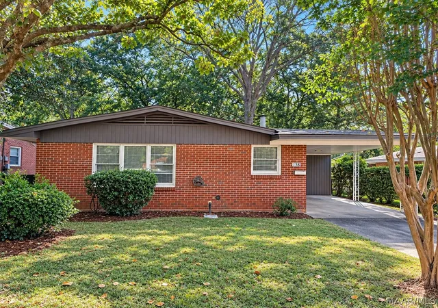 Photo 1 of Single family home for sale at 158 Eton Rd, Montgomery, AL 36109 | MLS# 585759 | Listing updated on 2026-09-09
