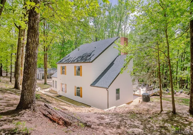 Photo 3 of Single family home for sale at 2810 Trotters Trl, Wetumpka, AL 36093 | MLS# 585719 | Listing updated on 2026-09-28