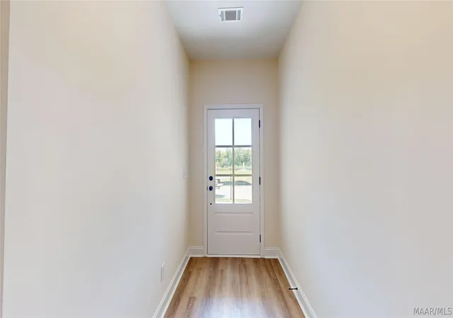 Photo 3 of Single family home for sale at 1445 Tr Oak Ln, Montgomery, AL 36117 | MLS# 585841 | Listing updated on 2026-09-04