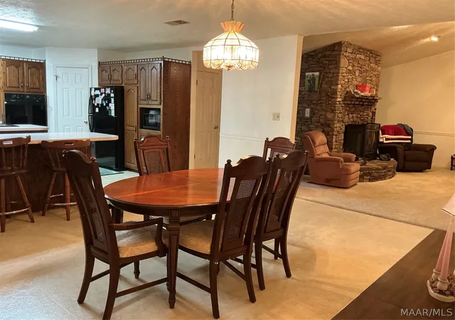 Photo 4 of Single family home for sale at 78715 Tallassee Hwy, Wetumpka, AL 36092 | MLS# 585709 | Listing updated on 2026-09-04