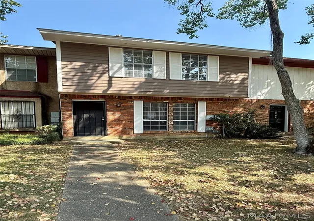 Photo 1 of Townhouse for sale at 1249 Seth Johnson Dr, Montgomery, AL 36116 | MLS# 585917 | Listing updated on 2026-09-10