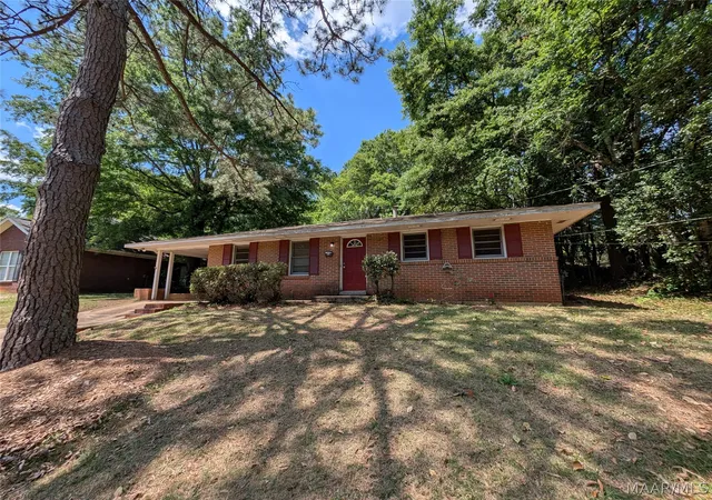 Photo 1 of Single family home for sale at 3525 Milan Dr, Montgomery, AL 36109 | MLS# 585925 | Listing updated on 2026-09-29