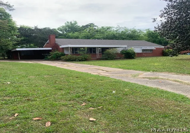Photo 1 of Single family home for sale at 3721 S Court St, Montgomery, AL 36105 | MLS# 586173 | Listing updated on 2026-09-05