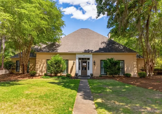 Photo 1 of Single family home for sale at 8131 Dogwood Ln, Montgomery, AL 36117 | MLS# 586165 | Listing updated on 2026-09-05