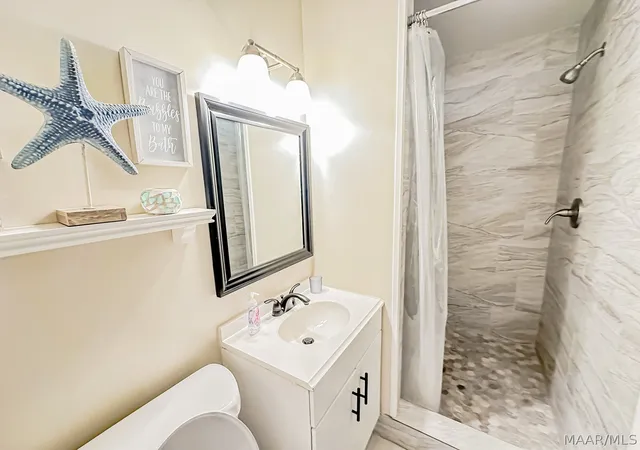 Photo 3 of Single family home for sale at 118 Brantwood Dr, Montgomery, AL 36109 | MLS# 586287 | Listing updated on 2026-09-02