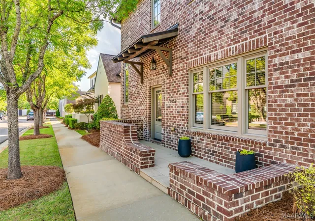 Photo 1 of Single family home for sale at 5019 Chiltern St, Montgomery, AL 36116 | MLS# 586072 | Listing updated on 2026-08-31