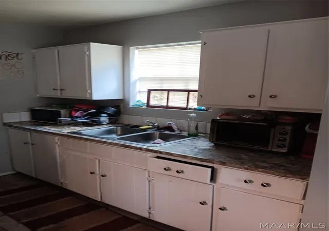 Photo 3 of Single family home for sale at 705 N Pass Rd, Montgomery, AL 36110 | MLS# 586408 | Listing updated on 2026-09-05