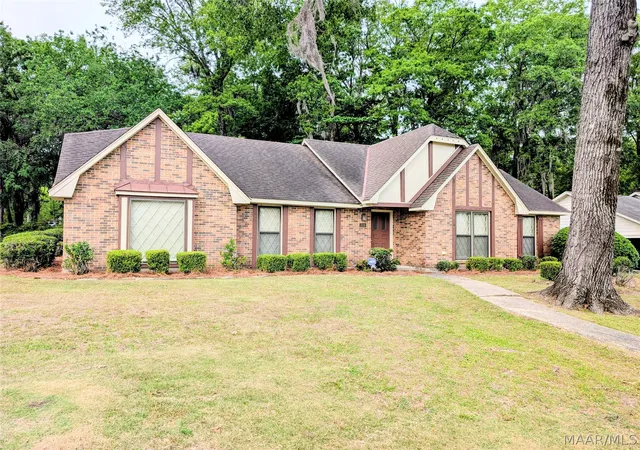 Photo 1 of Single family home for sale at 2336 Sagewood Dr, Montgomery, AL 36117 | MLS# 586445 | Listing updated on 2026-09-08