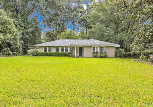 Photo 2 of Single family home for sale at 3433 Bankhead Ave, Montgomery, AL 36111 | MLS# 586457 | Listing updated on 2026-09-10